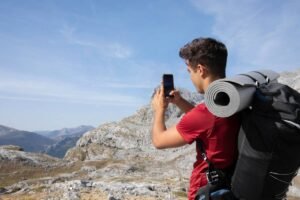 Read more about the article The Best Travel Apps for a Luxury Vacation Experience