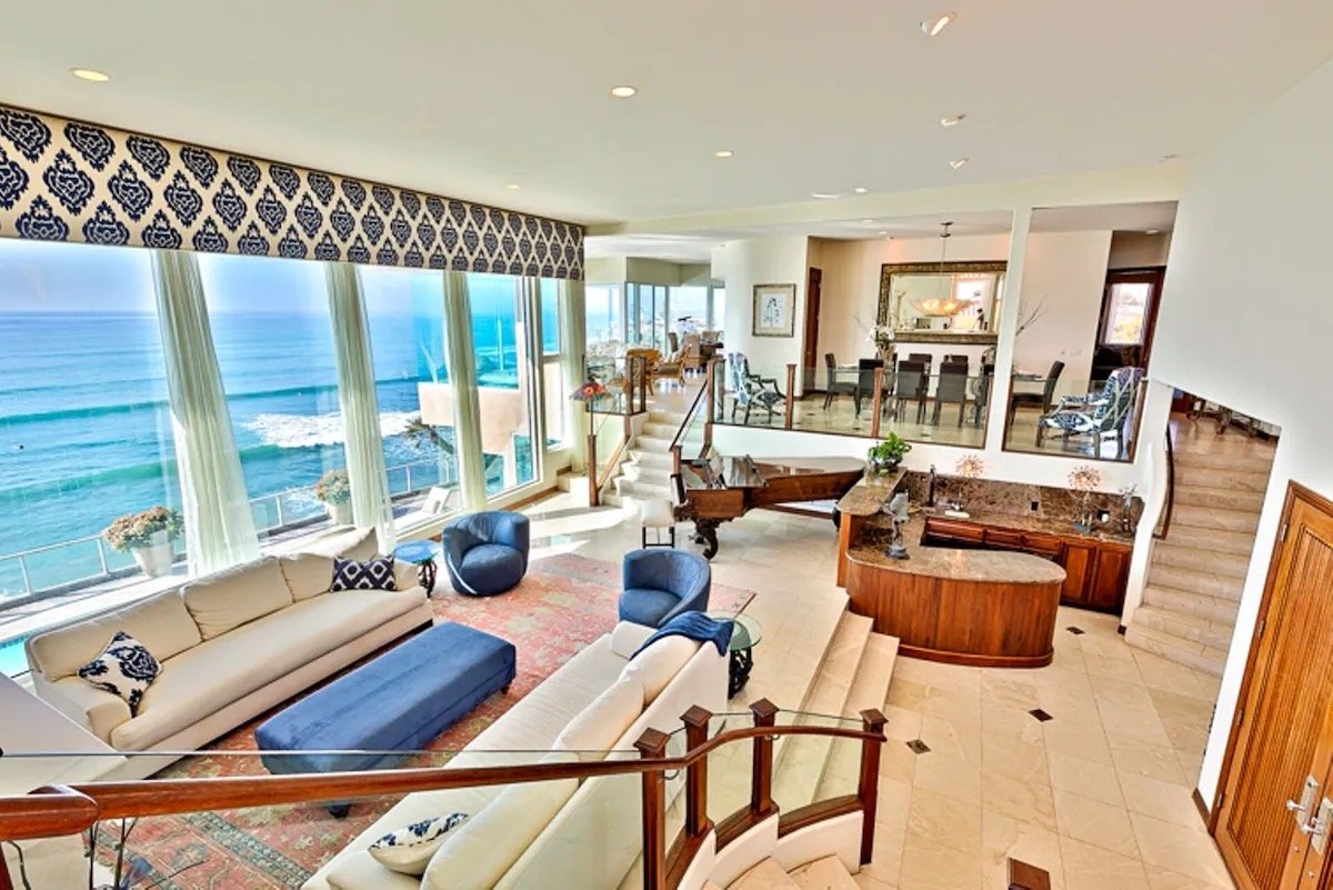 Read more about the article Property id: CA-5 – Luxury Oceanfront Villa in La Jolla: A Dream California Getaway