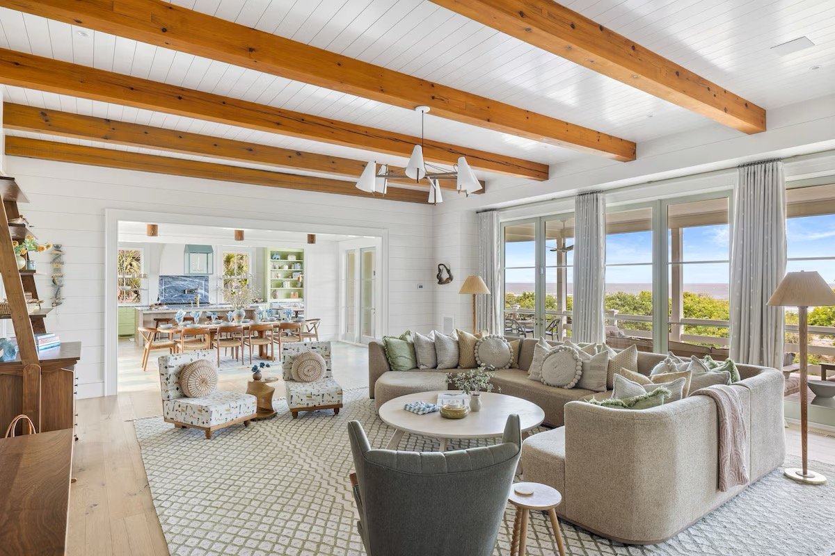 Read more about the article Property ID: CAR-2 – Discover Coastal Luxury at The Charleston House – A Kiawah Island Oceanfront Retreat